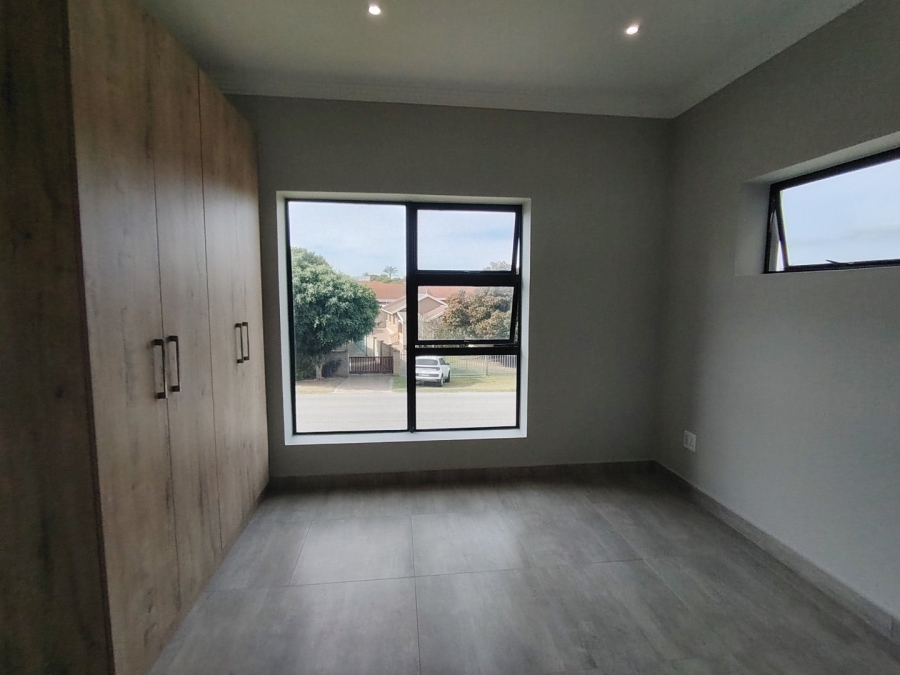 2 Bedroom Property for Sale in Hartenbos Central Western Cape
